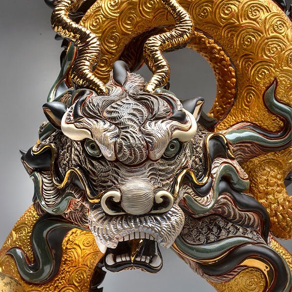 Ceramic Chinese dragon sculpture 40x35x25 cm hand‑carved painted metallic gold platinum limited edition 588 artistry mythical symbol home decor. Eternal Dragon Ceramic Sculpture. Boundless Chinese Dragon Statue. Dragon Figurine. Hand‑Painted Ceramic Dragon Art
