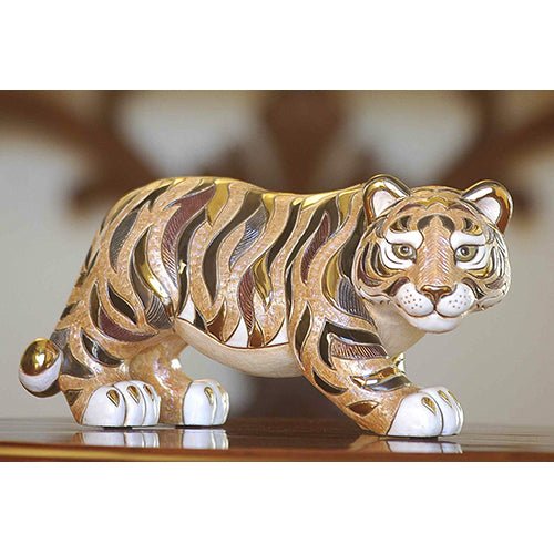 Royal Tiger | 2009 Limited‑Edition Hand‑Carved Ceramic Tiger Sculpture. Limited‑edition 2009 hand‑carved and painted ceramic tiger sculpture; 34 cm, artisan craftsmanship, wildlife collectible art. Luxury figurine.
